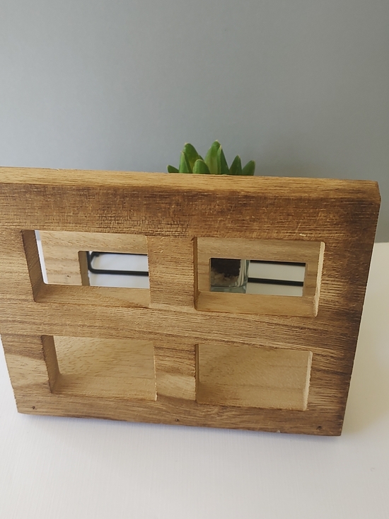 Decorative Napkin Holder Wood Regular Size New With Space For Salt And Pepper - Picture 5 of 8